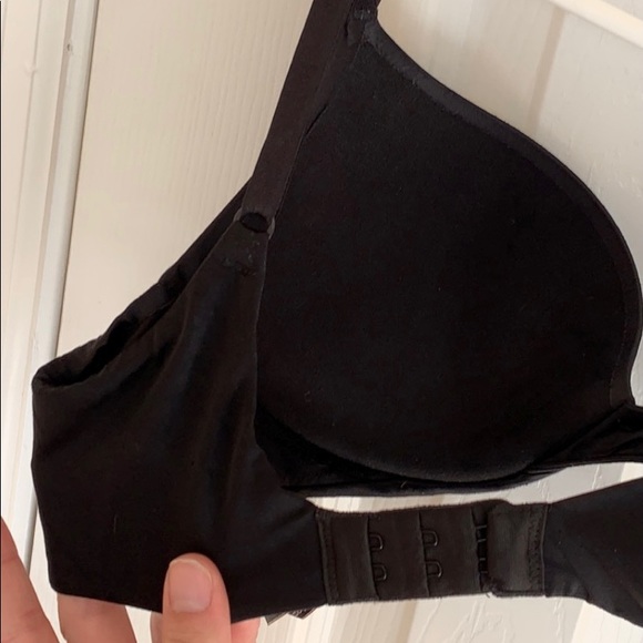 Victoria’s Secret Push-Up Bra Size 32C - Picture 5 of 7